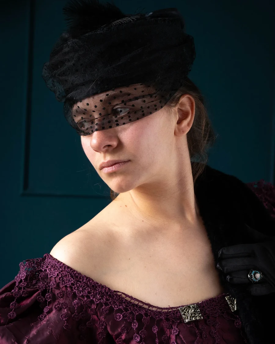Retrato con vestuario histórico de Vestuario Antiguo