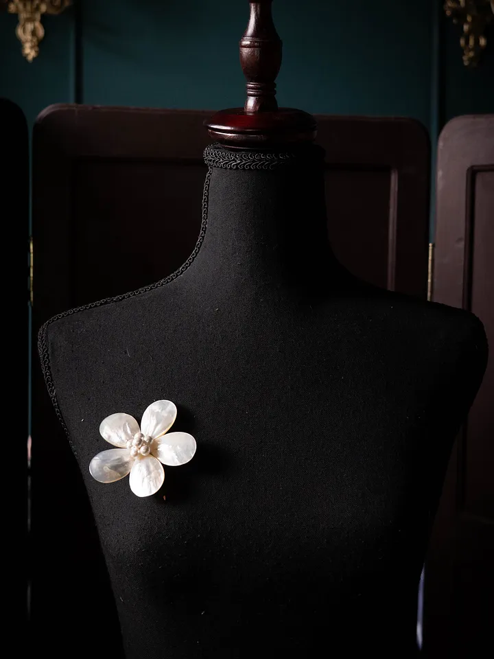 Broche perla