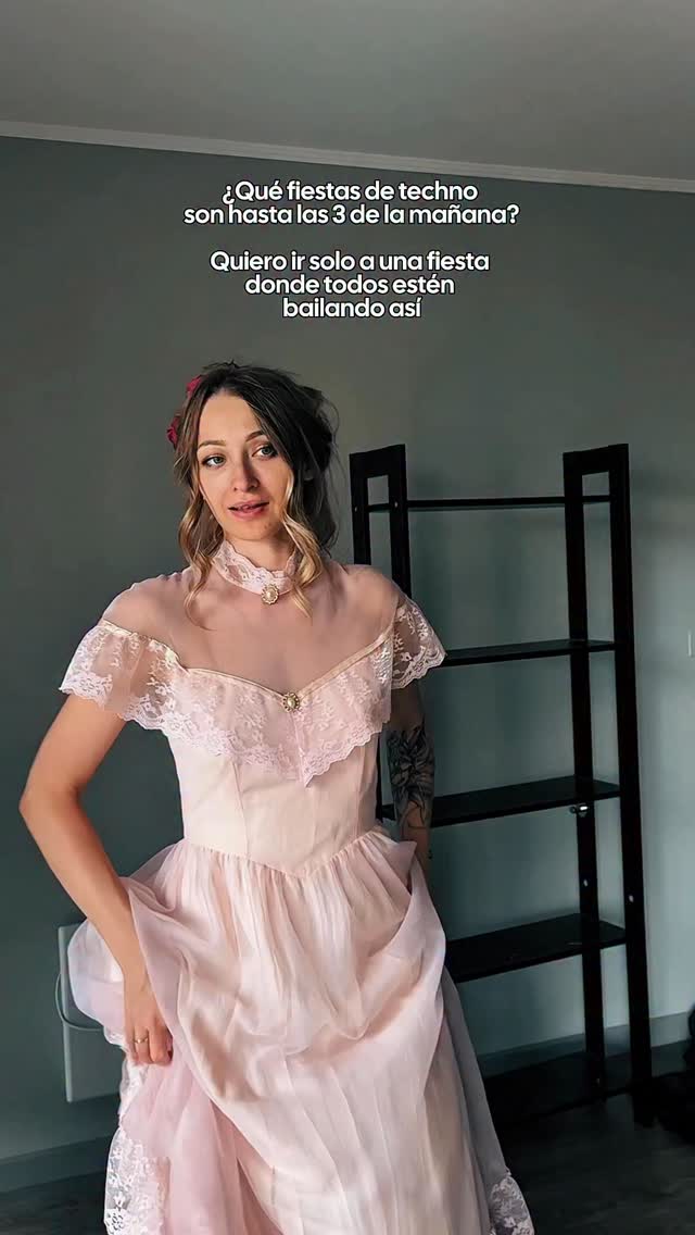 Publicación de Instagram de vestuario.antiguo
