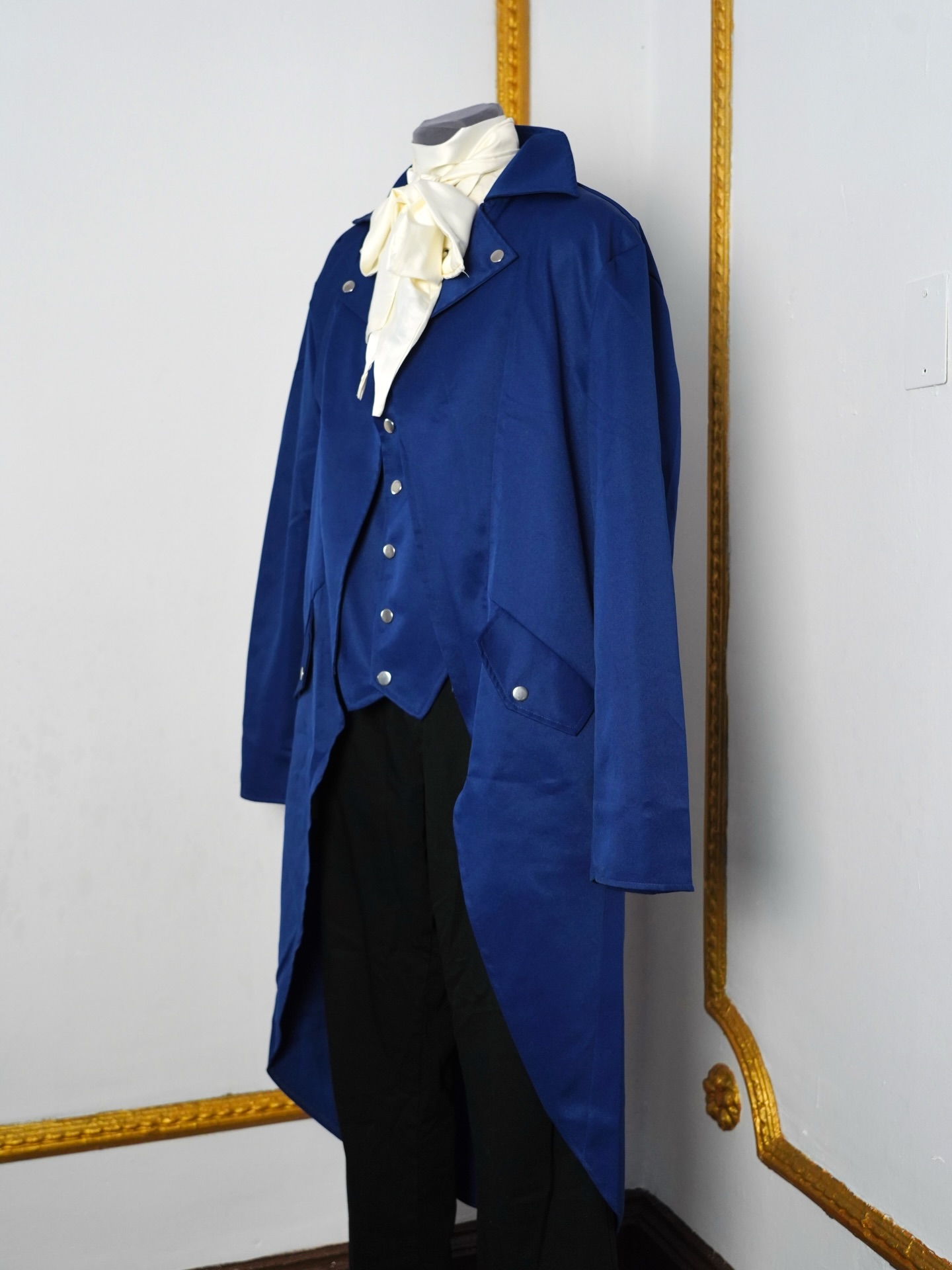 Publicación de Instagram de vestuario.antiguo