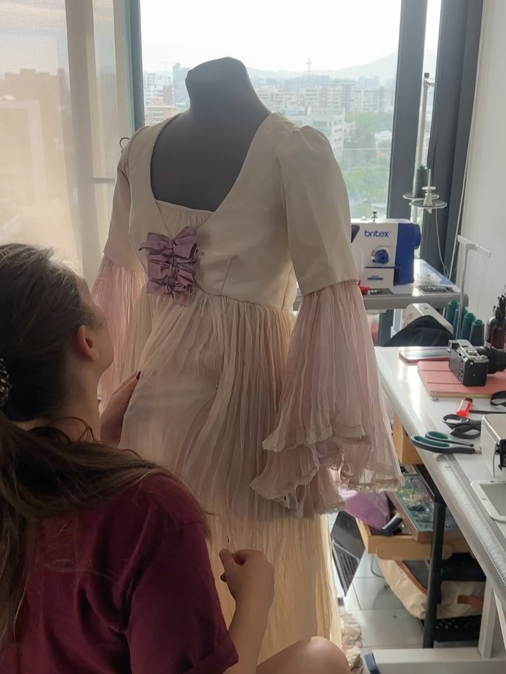 Publicación de Instagram de vestuario.antiguo